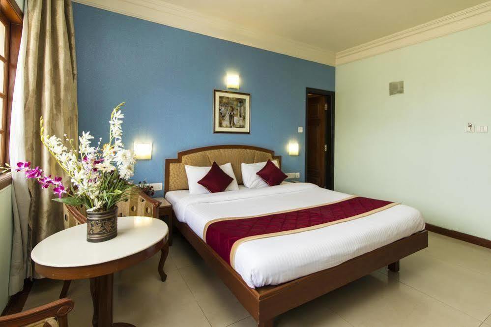 Oyo 579 Hotel Aab Bengalúr Exteriér fotografie